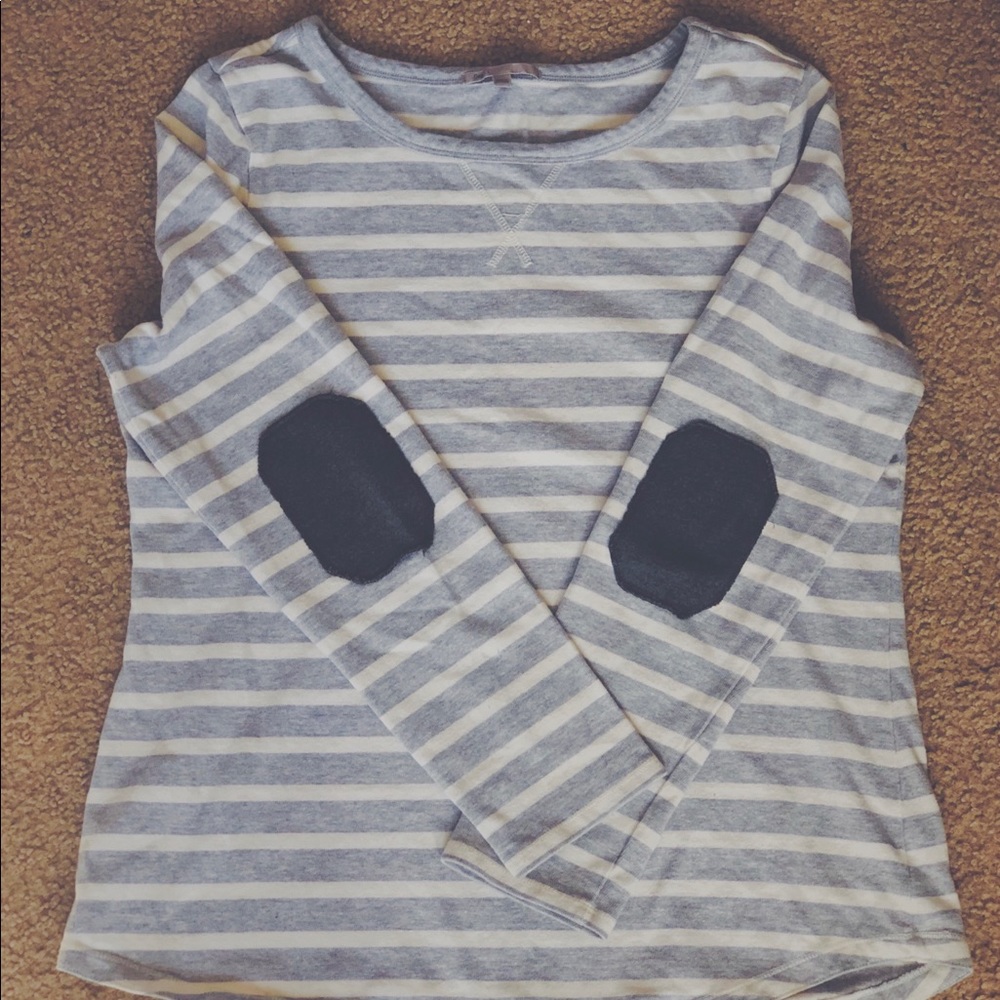 Gap long sleeve tee